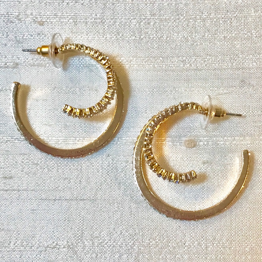 π« Zara Multi Layered Hoops π« - Picture 3 of 8